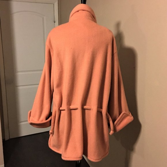 NORTHERN STYLE Oversized Peach Fleece Jacket - Picture 7 of 12